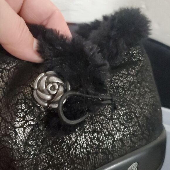 New Alegria Meri Fur Lined Gold Floral Booties Size 37 or 7 - Picture 10 of 13